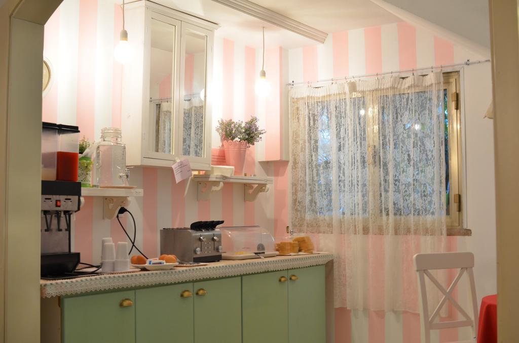 Hotel Tre Stelle Римини Экстерьер фото